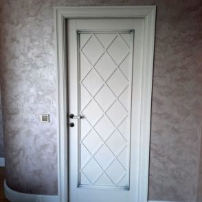 Таунхаус Пушкин (дверь в два цвета белая)