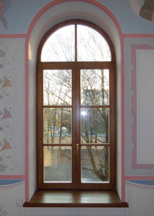 Воскресенский Новодевичий женский монастырь (окно изнутри стены в росписи)