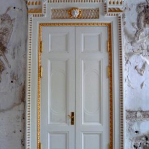 Гатчинский дворец (двери Чесменсокой галереи)